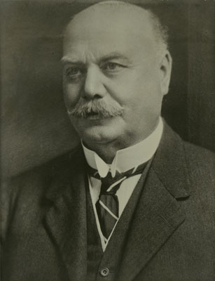 1910-1922 Controller and Auditor-General. 
